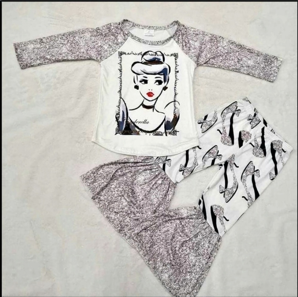 Boutique Cinderella 2 PC